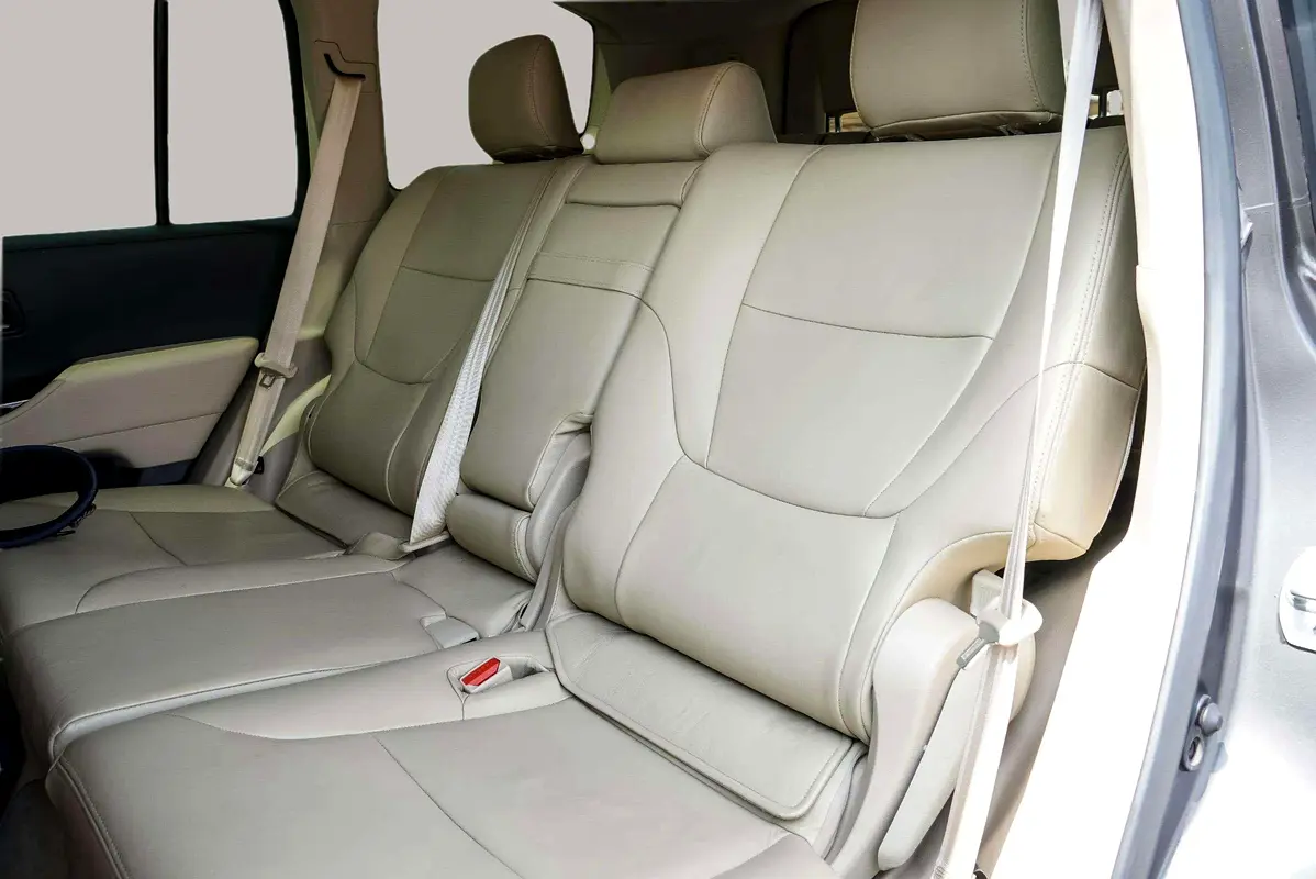 TOYOTA Land Cruiser EXR 2024 - photo 12 - Import Émirats | International Cars