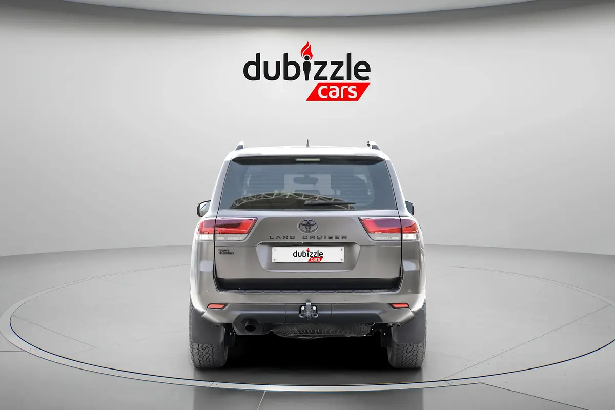 TOYOTA Land Cruiser EXR 2024 - photo 7 - Import Émirats | International Cars