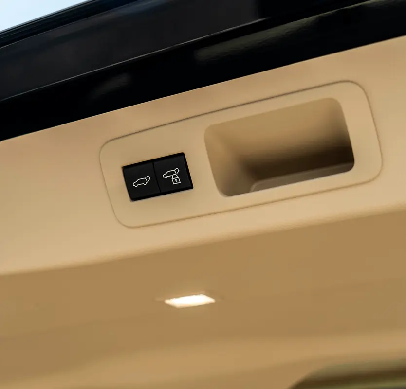 TOYOTA Land Cruiser GXR 2026 - photo 10 - Import Émirats | International Cars