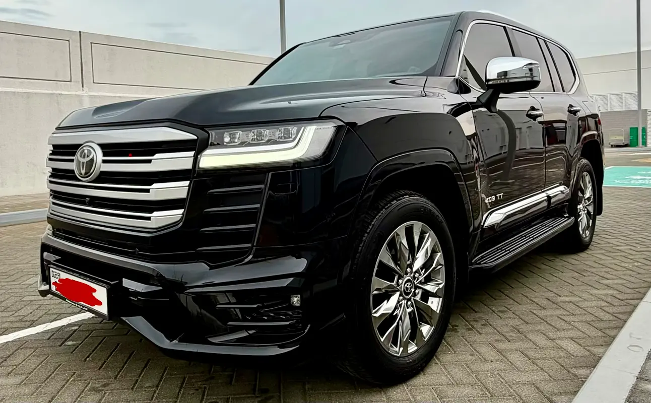 TOYOTA Land Cruiser VXR 2025 - photo 2 - Import Émirats | International Cars
