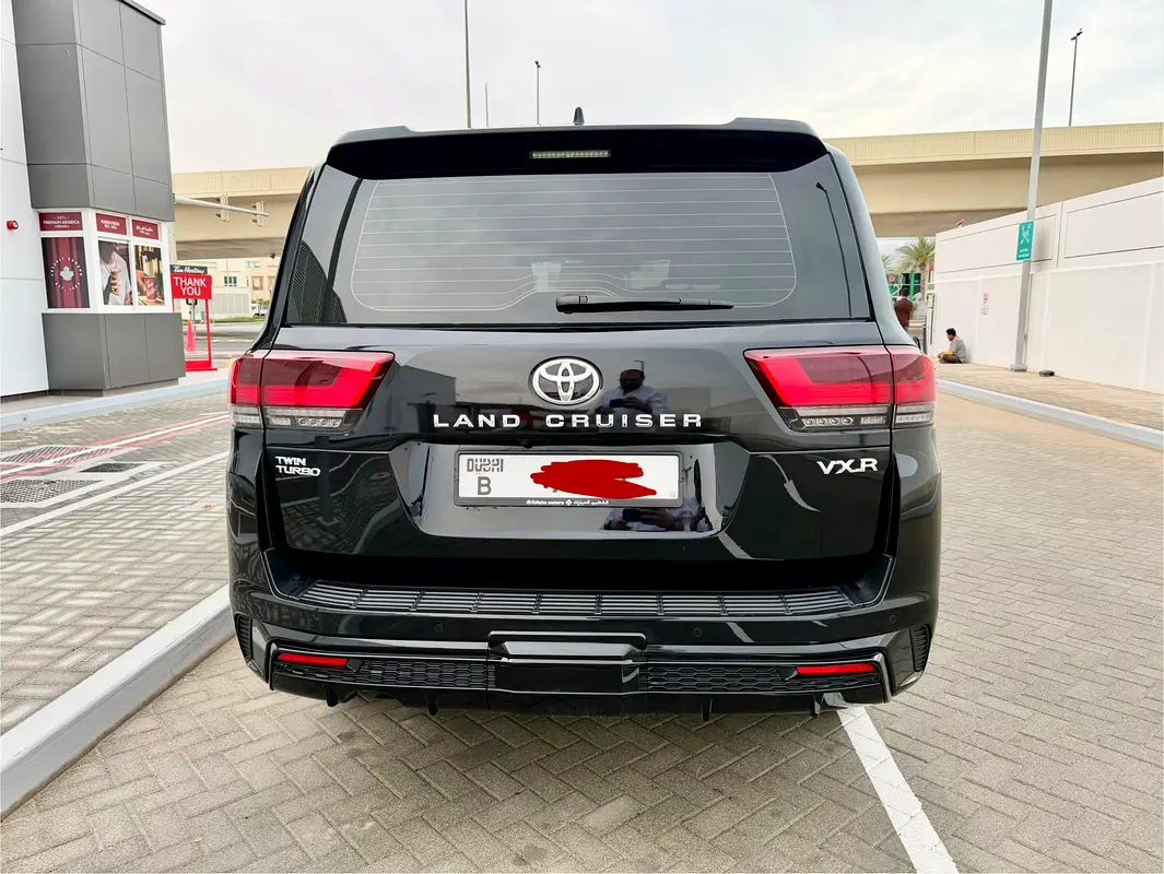 TOYOTA Land Cruiser VXR 2025 - photo 5 - Import Émirats | International Cars