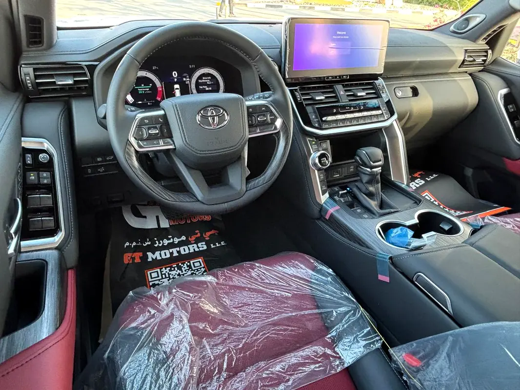 TOYOTA Land Cruiser VXR 2026 - photo 9 - Import Émirats | International Cars