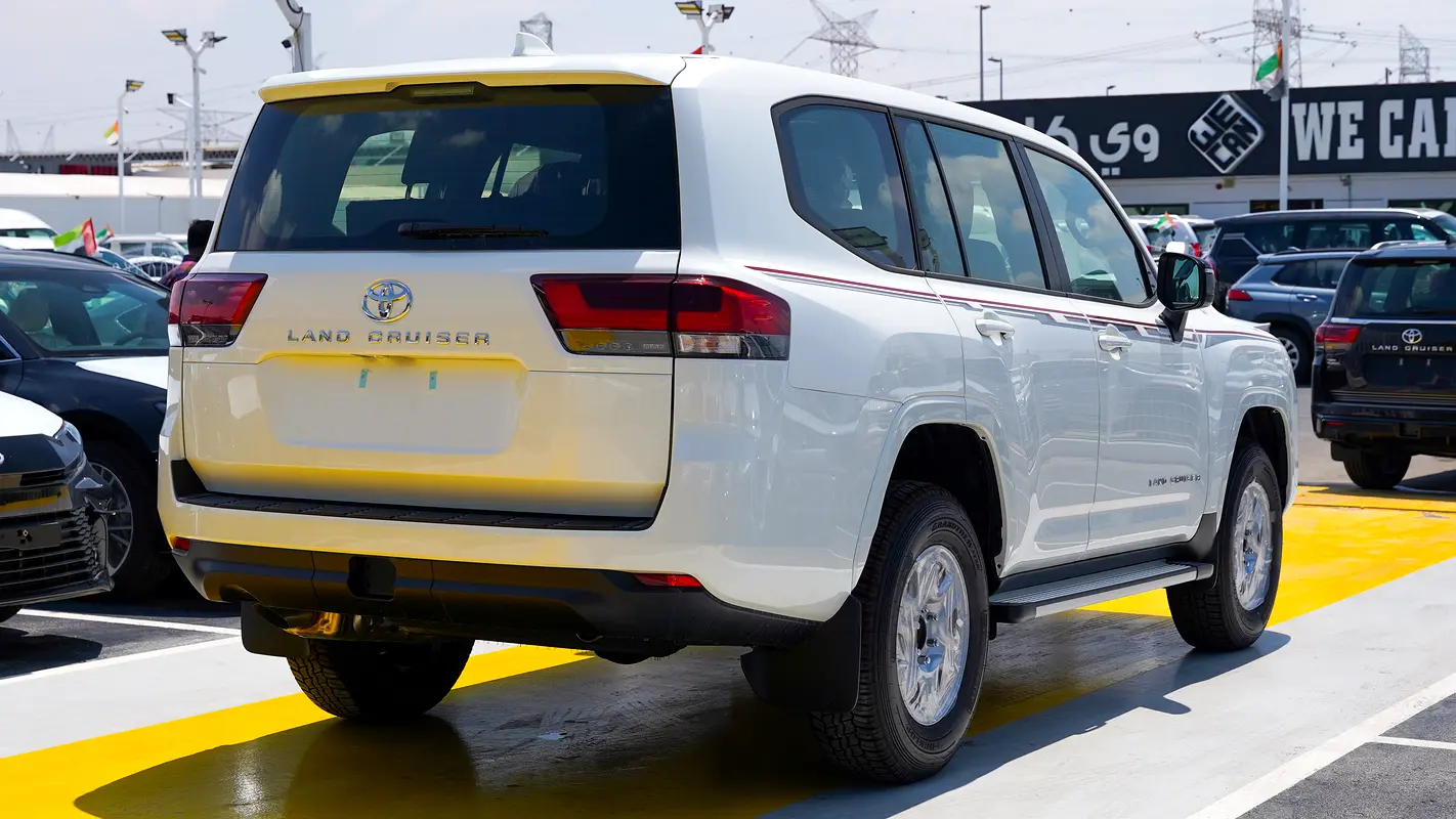 TOYOTA Land Cruiser GXR 2026 - photo 6 - Import Émirats | International Cars