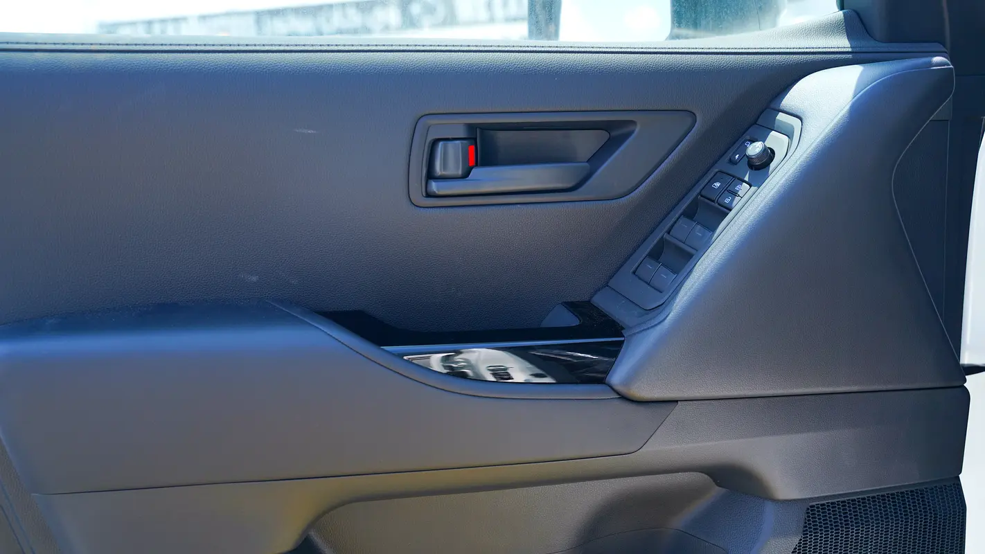 TOYOTA Land Cruiser GXR 2026 - photo 9 - Import Émirats | International Cars