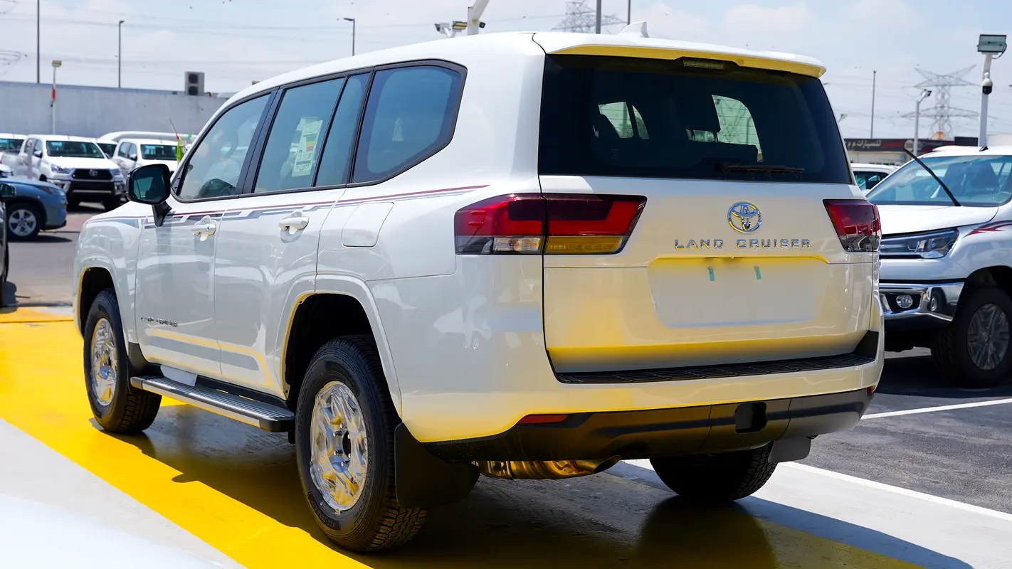 TOYOTA Land Cruiser GXR 2026 - photo 8 - Import Émirats | International Cars