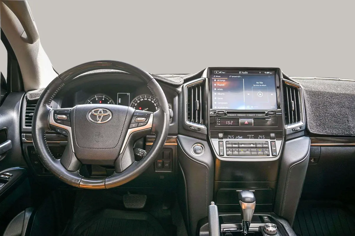 TOYOTA Land Cruiser GXR 2021 - photo 10 - Import Émirats | International Cars