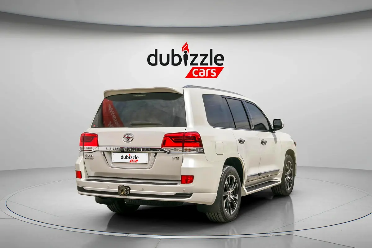 TOYOTA Land Cruiser GXR 2021 - photo 6 - Import Émirats | International Cars