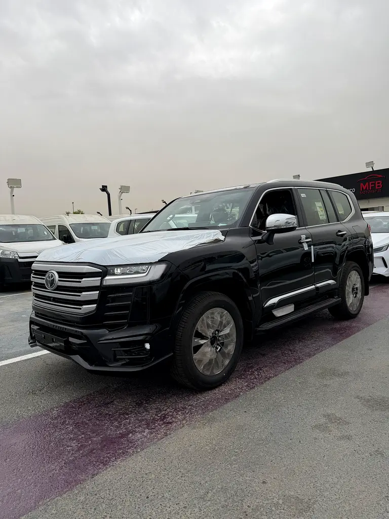 TOYOTA Land Cruiser VXR 2026 - photo 2 - Import Émirats | International Cars