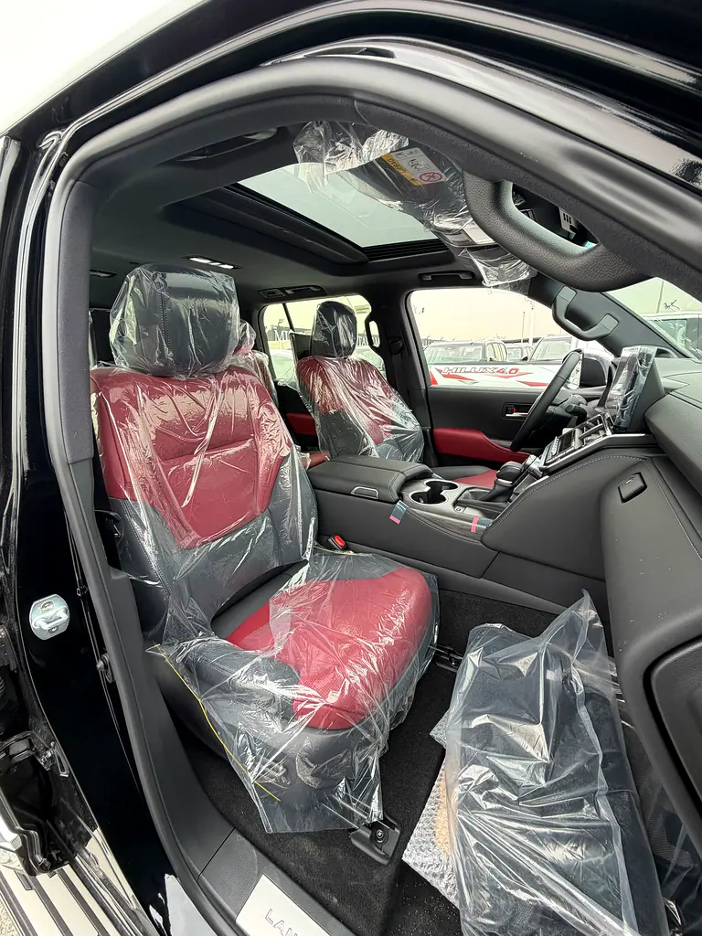 TOYOTA Land Cruiser VXR 2026 - photo 3 - Import Émirats | International Cars