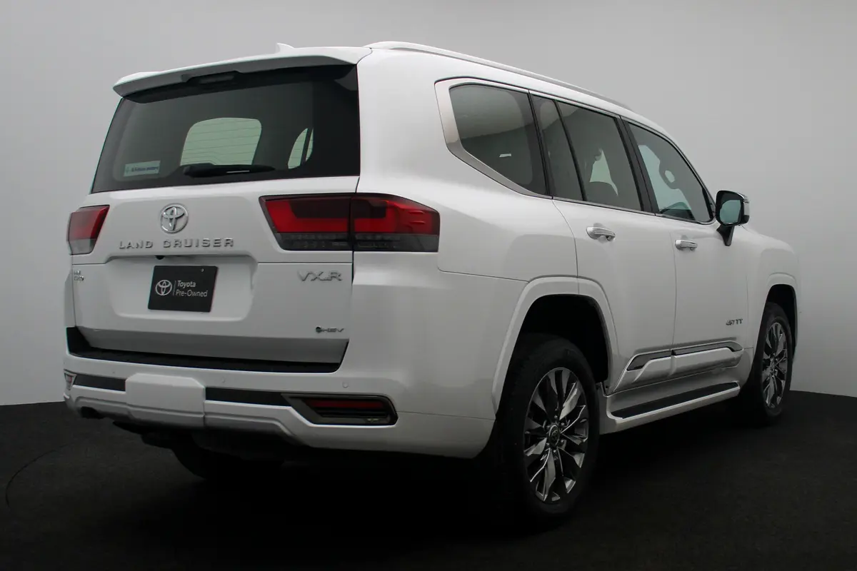 TOYOTA Land Cruiser VXR 2025 - photo 4 - Import Émirats | International Cars