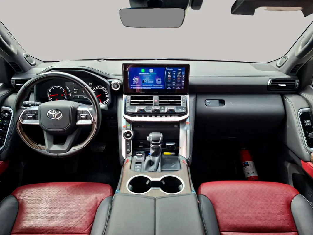 TOYOTA Land Cruiser VXR 2024 - photo 10 - Import Émirats | International Cars