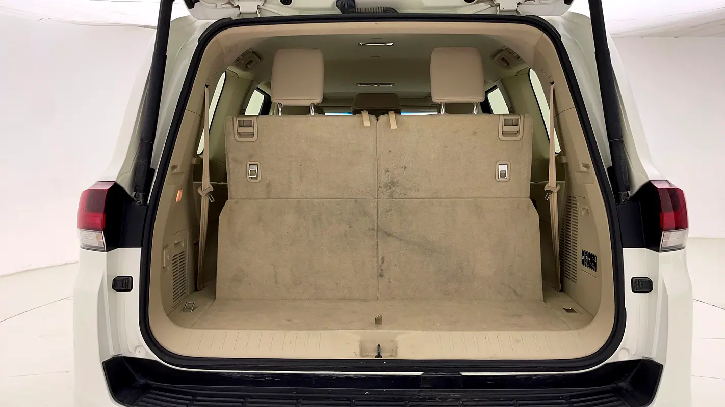 TOYOTA Land Cruiser GXR 2024 - photo 11 - Import Émirats | International Cars