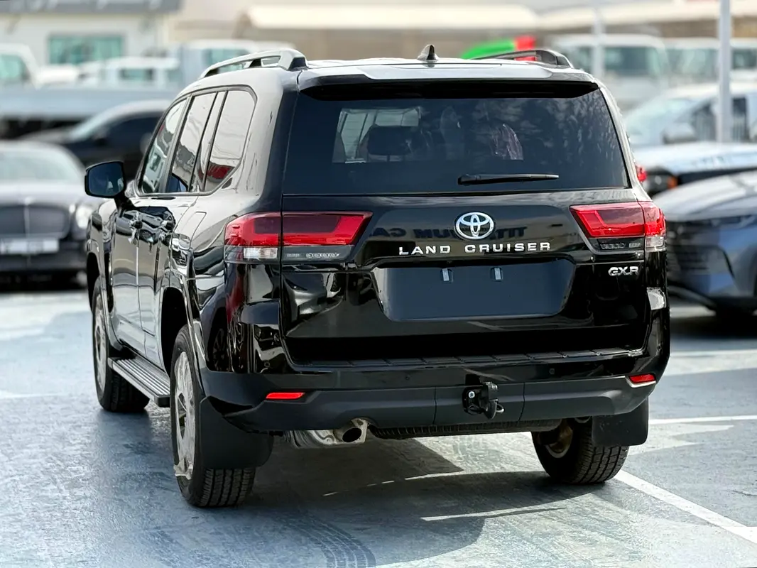 TOYOTA Land Cruiser GXR 2026 - photo 3 - Import Émirats | International Cars