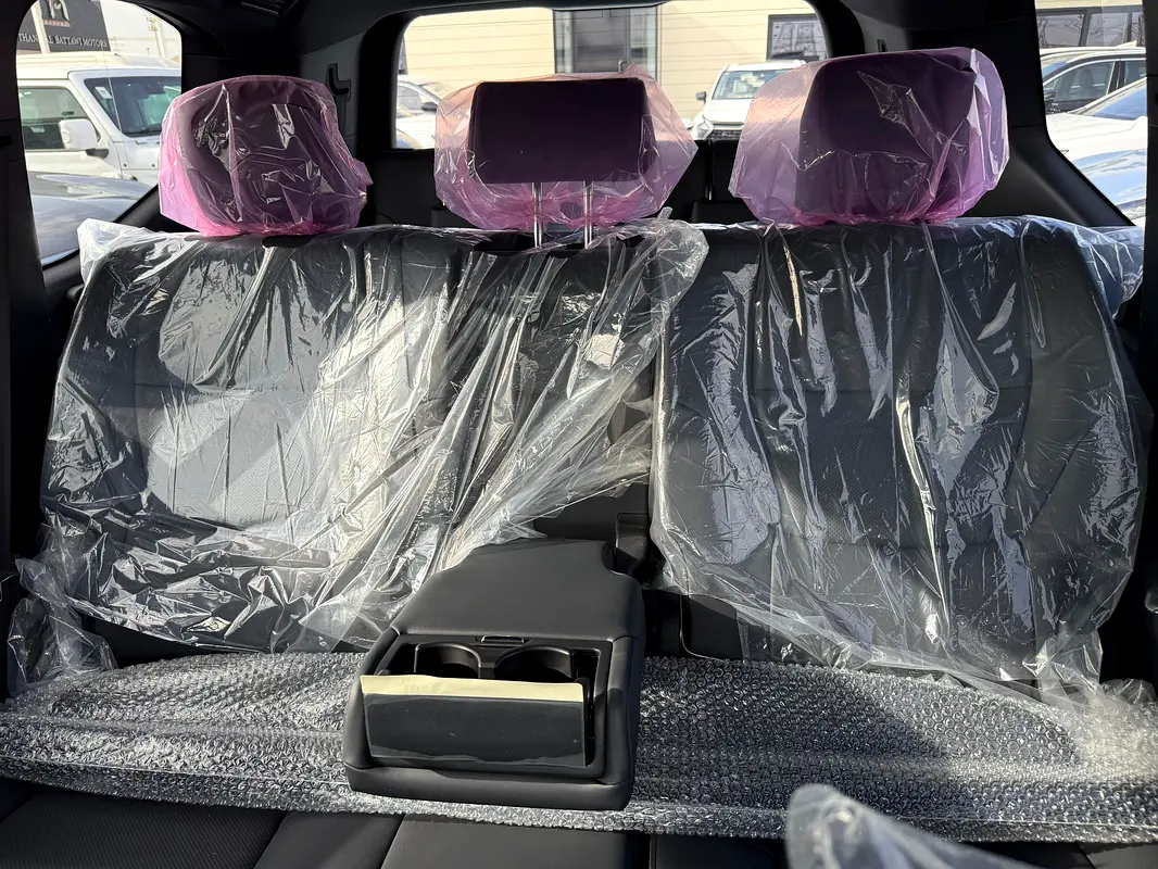 TOYOTA Land Cruiser GXR 2026 - photo 8 - Import Émirats | International Cars