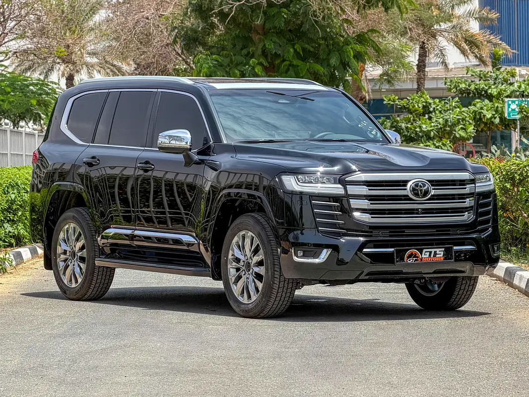 TOYOTA Land Cruiser VX 2025 - photo 5 - Import Émirats | International Cars