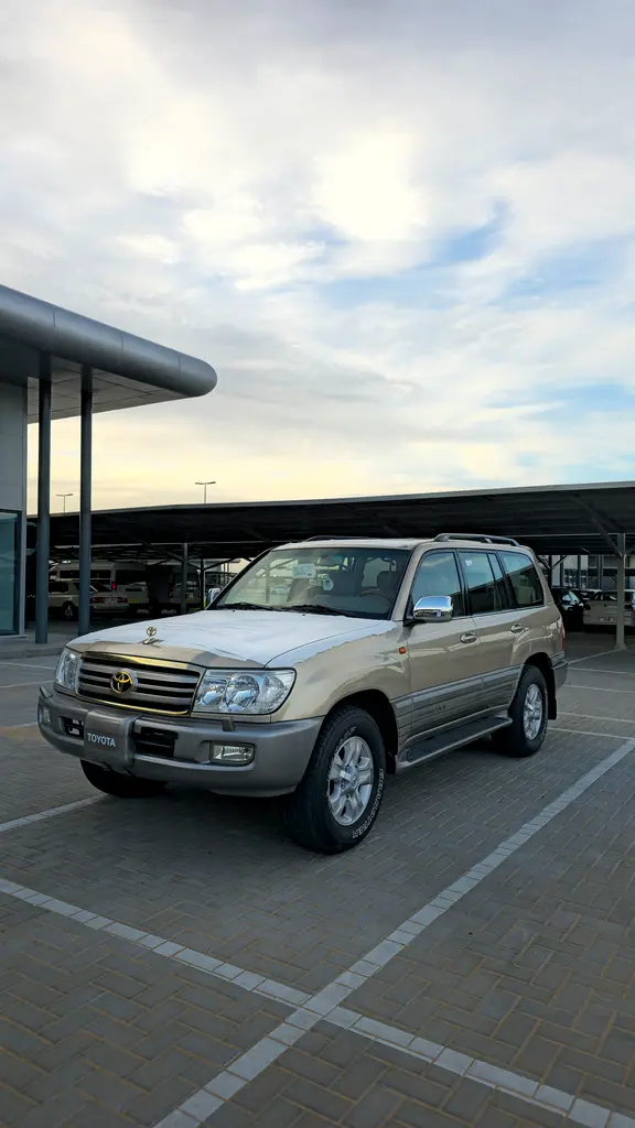 TOYOTA Land Cruiser VXR 2006