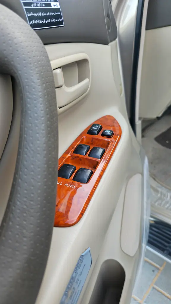 TOYOTA Land Cruiser VXR 2006 - photo 10 - Import Émirats | International Cars