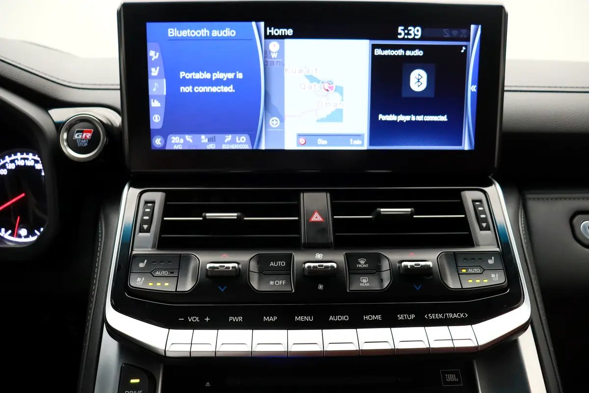 TOYOTA Land Cruiser GR Sport 2024 - photo 8 - Import Émirats | International Cars