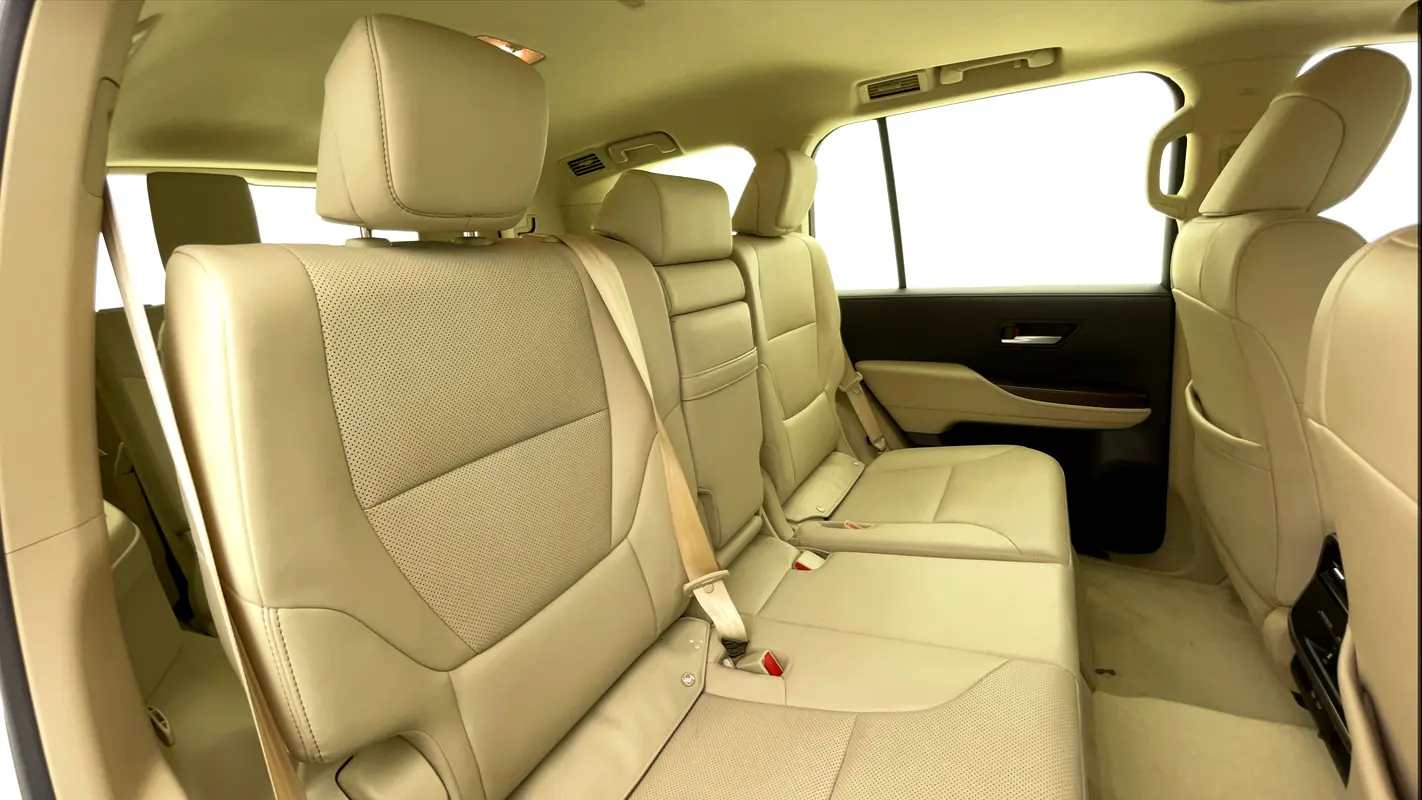 TOYOTA Land Cruiser GXR 2024 - photo 10 - Import Émirats | International Cars