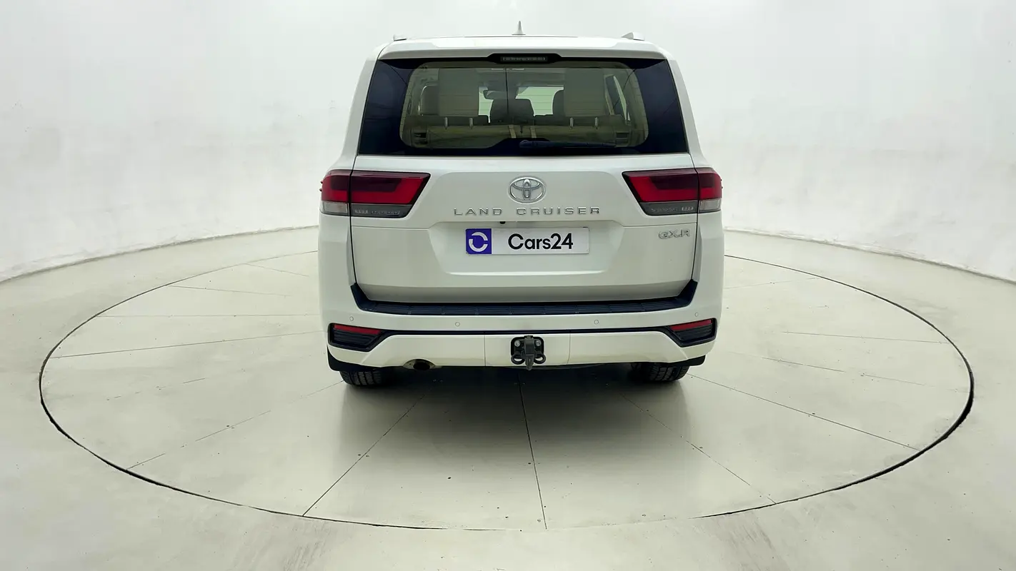 TOYOTA Land Cruiser GXR 2024 - photo 4 - Import Émirats | International Cars