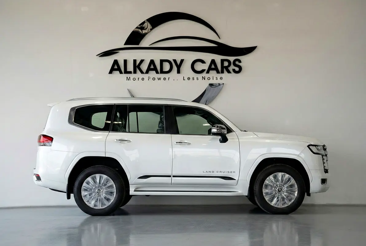 TOYOTA Land Cruiser VXR 2025 - photo 3 - Import Émirats | International Cars