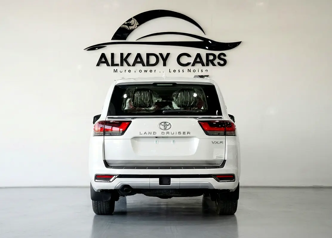 TOYOTA Land Cruiser VXR 2025 - photo 4 - Import Émirats | International Cars