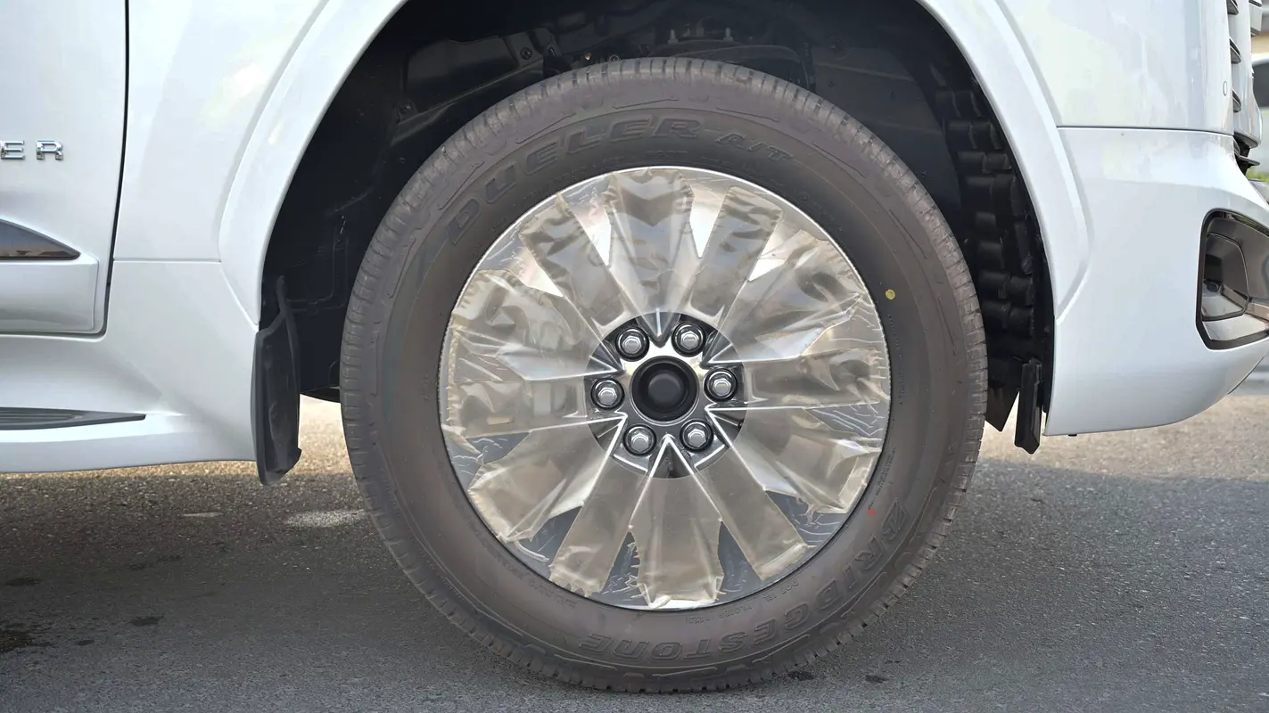 TOYOTA Land Cruiser VXR 2025 - photo 5 - Import Émirats | International Cars