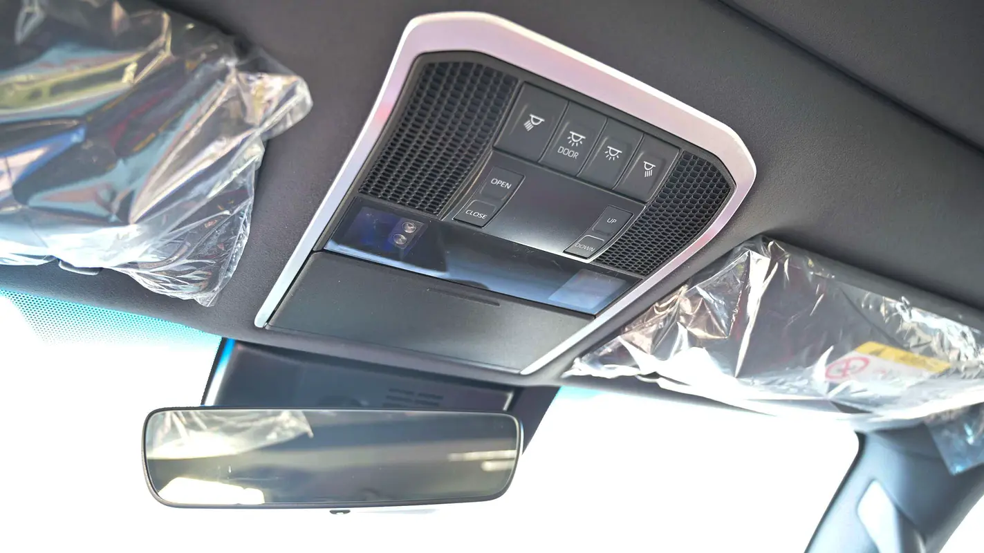 TOYOTA Land Cruiser VXR 2025 - photo 9 - Import Émirats | International Cars