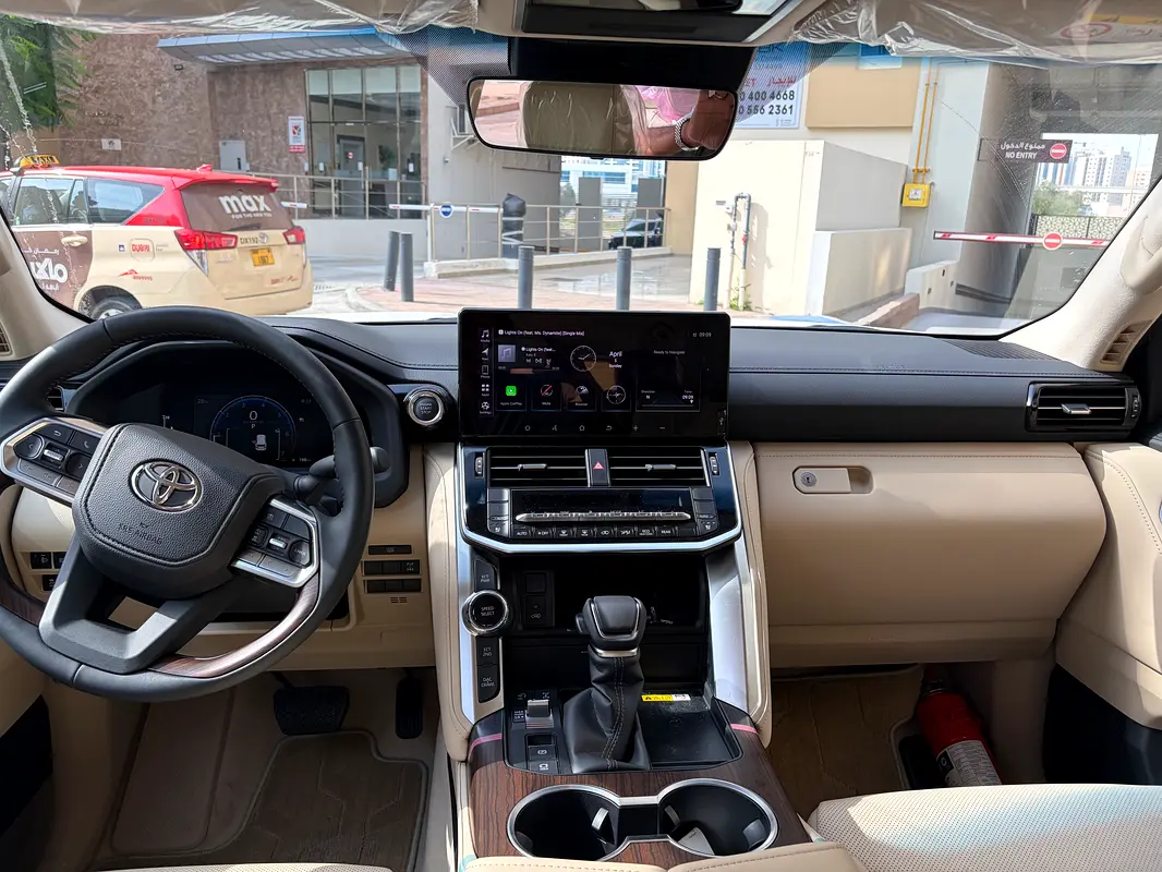 TOYOTA Land Cruiser GXR 2026 - photo 10 - Import Émirats | International Cars