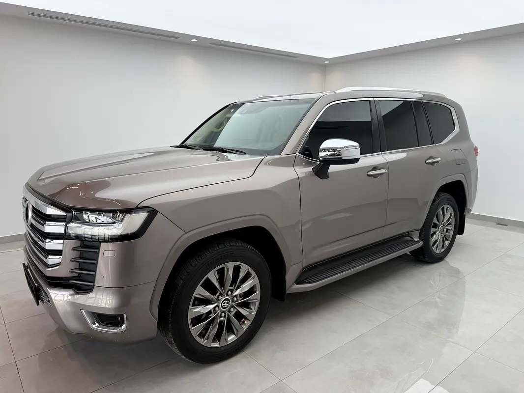 TOYOTA Land Cruiser VXR 2022 - photo 2 - Import Émirats | International Cars