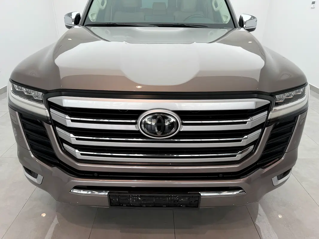 TOYOTA Land Cruiser VXR 2022 - photo 4 - Import Émirats | International Cars
