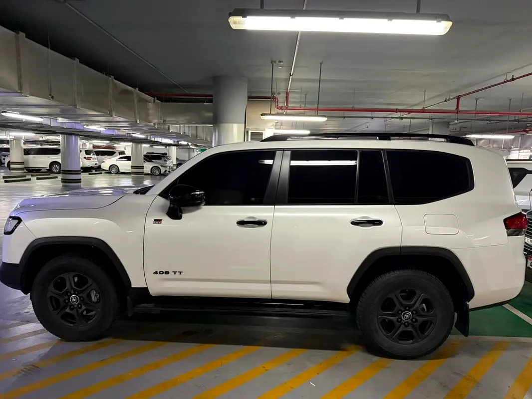 TOYOTA Land Cruiser GR Sport 2025 - photo 5 - Import Émirats | International Cars