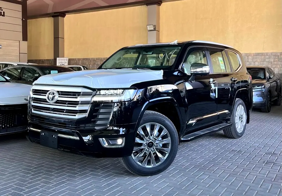 TOYOTA Land Cruiser VX 2024