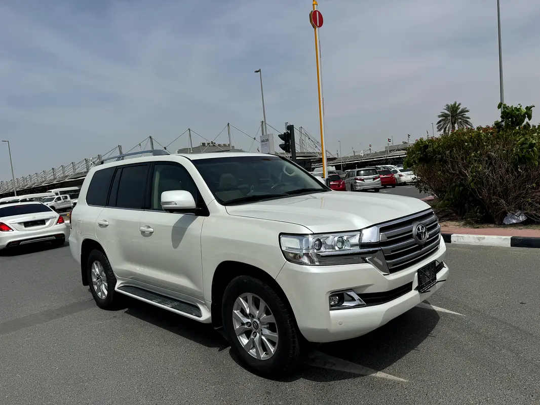 TOYOTA Land Cruiser EXR 2018