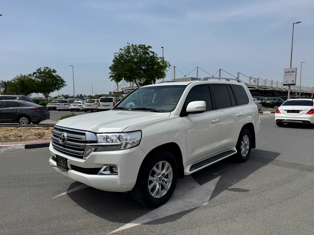 TOYOTA Land Cruiser EXR 2018 - photo 3 - Import Émirats | International Cars