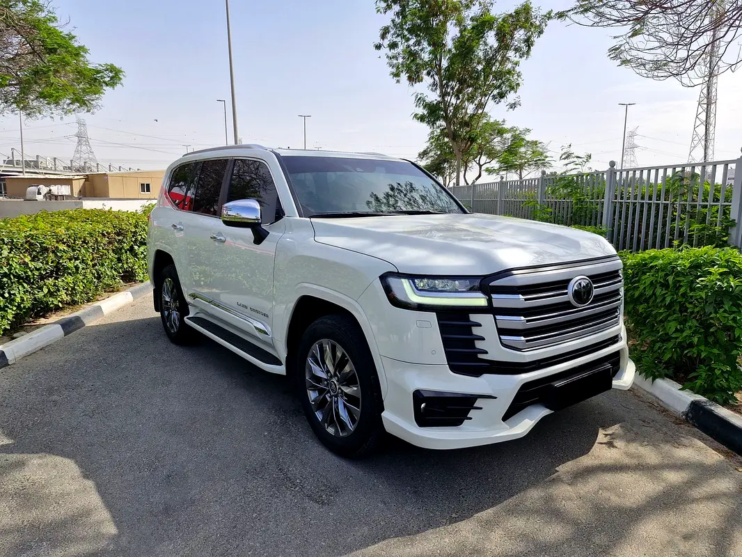 TOYOTA Land Cruiser 4.0L 2024 - photo 3 - Import Émirats | International Cars
