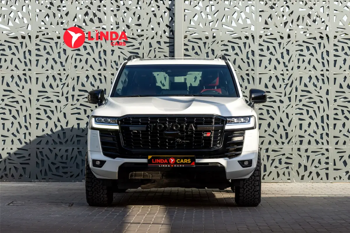 TOYOTA Land Cruiser GR Sport 2022 - photo 2 - Import Émirats | International Cars