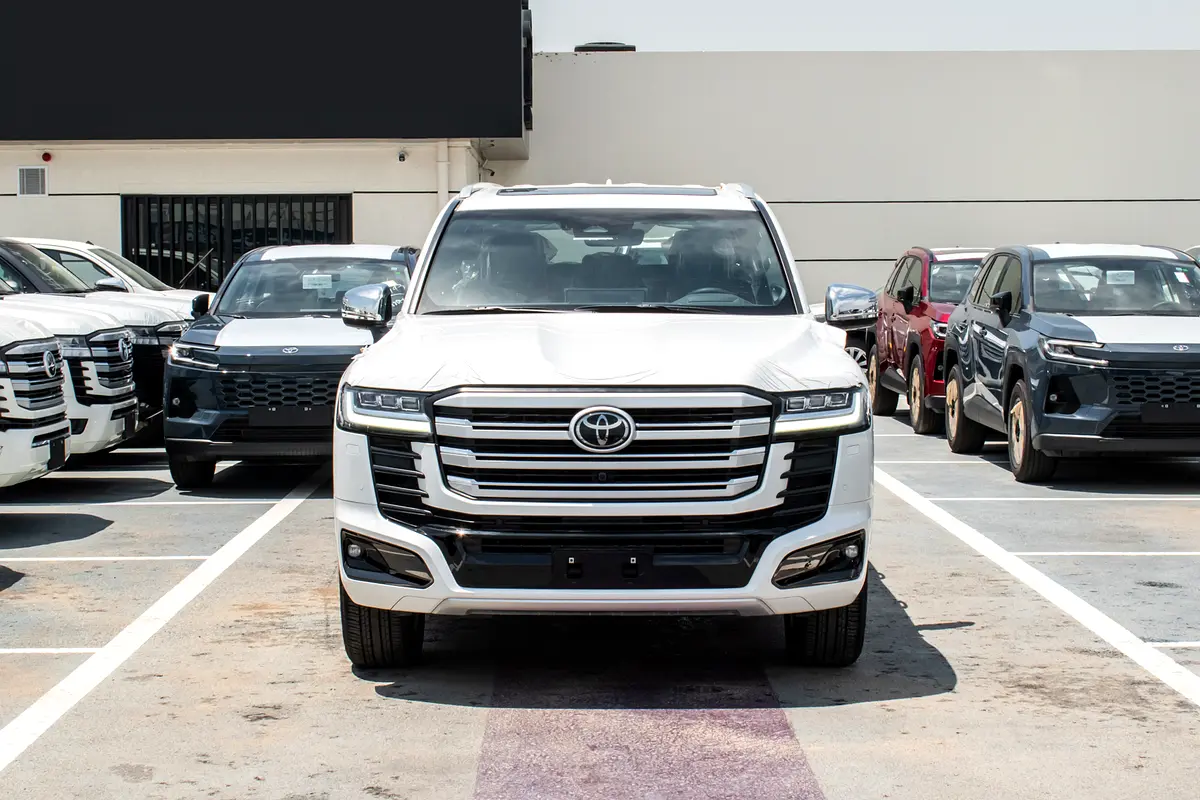 TOYOTA Land Cruiser VXR