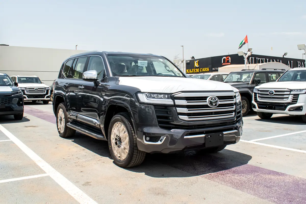 TOYOTA Land Cruiser VXR 2026 - photo 3 - Import Émirats | International Cars