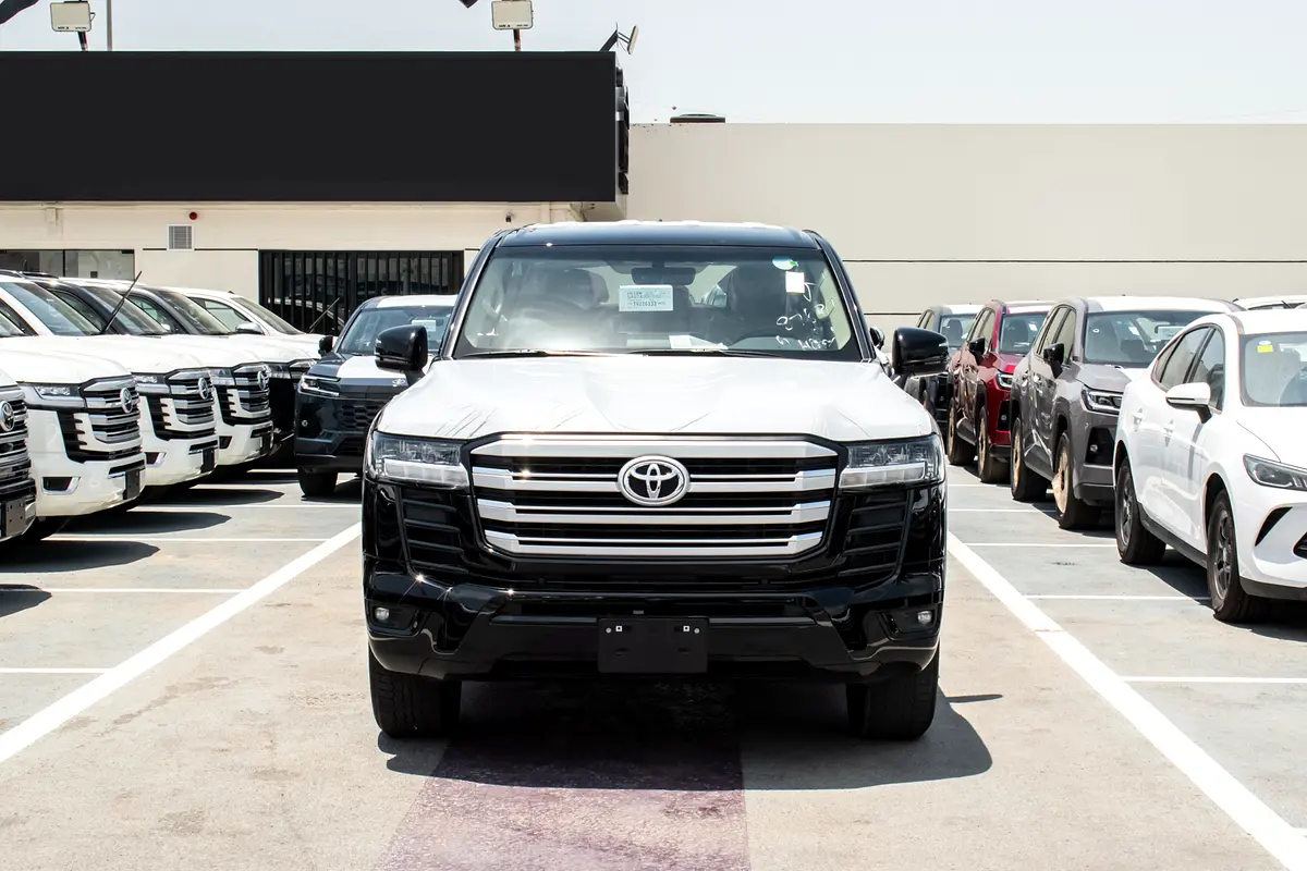 TOYOTA Land Cruiser GXR 2026 - photo 2 - Import Émirats | International Cars