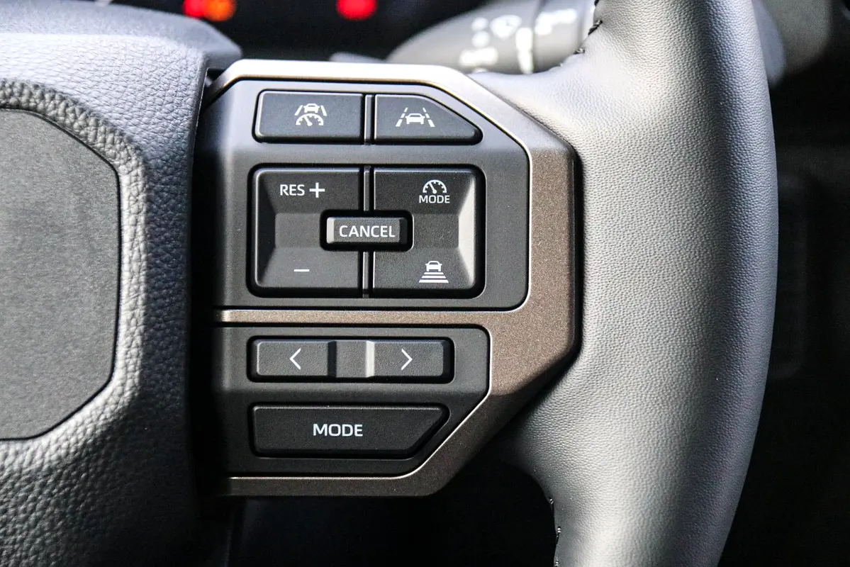 TOYOTA Prado Other 2024 - photo 12 - Import Émirats | International Cars