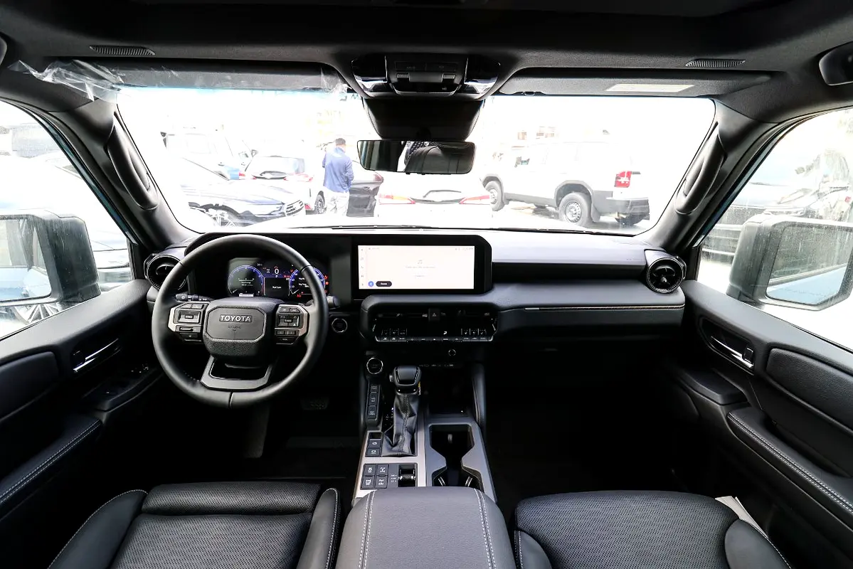 TOYOTA Prado Other 2024 - photo 5 - Import Émirats | International Cars
