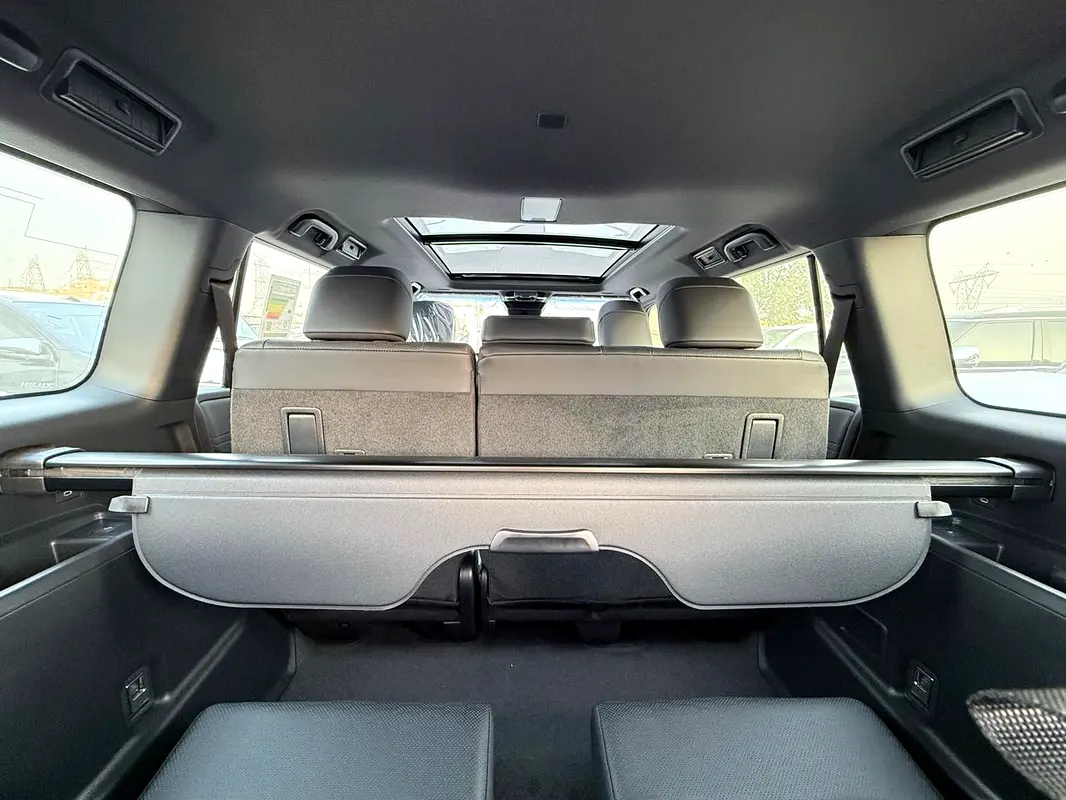 TOYOTA Prado Other 2026 - photo 7 - Import Émirats | International Cars