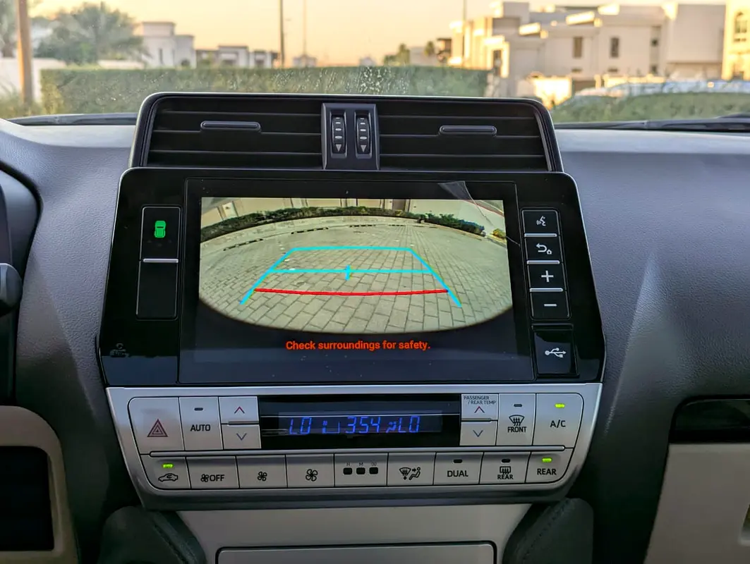 TOYOTA Prado TXL 2022 - photo 10 - Import Émirats | International Cars