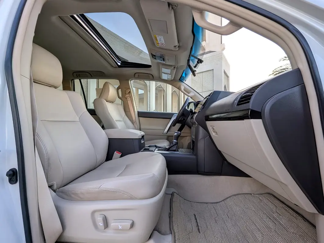 TOYOTA Prado TXL 2022 - photo 7 - Import Émirats | International Cars