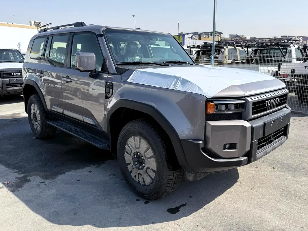 TOYOTA Prado Adventure 2025 - photo 3 - Import Émirats | International Cars