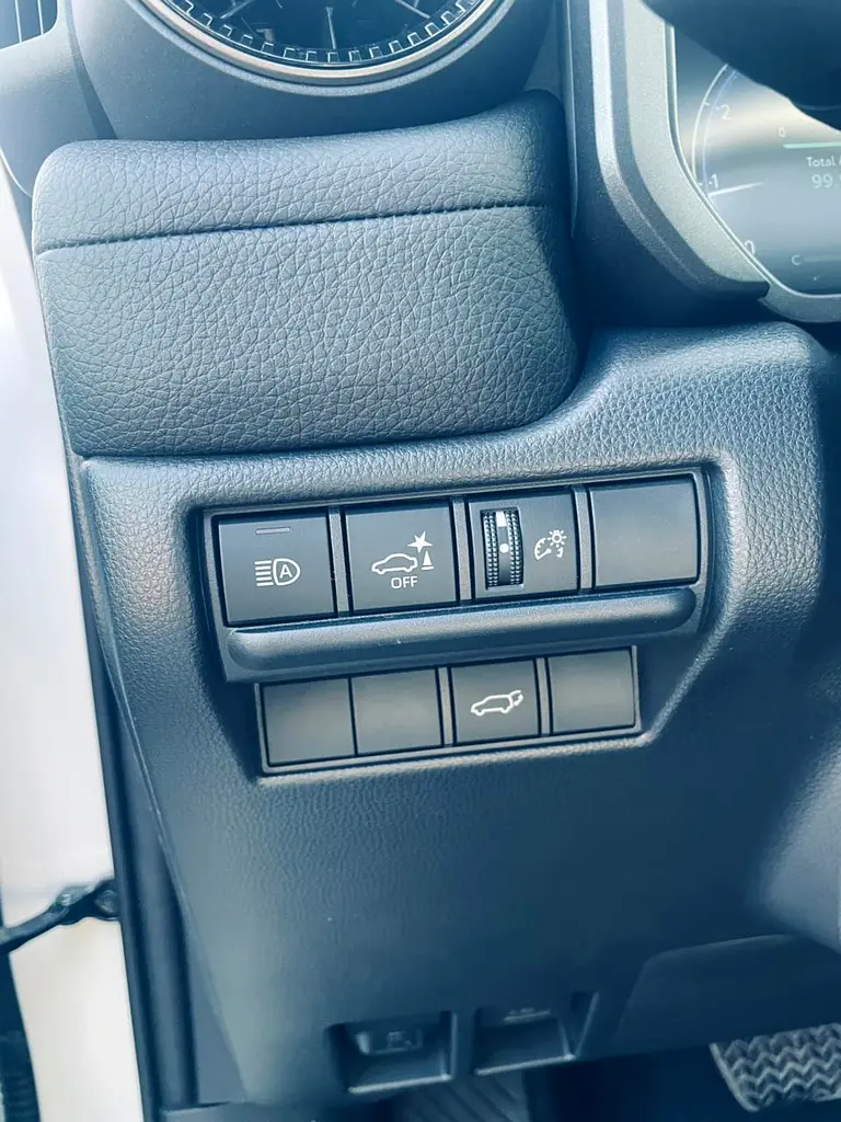 TOYOTA Prado Adventure 2026 - photo 11 - Import Émirats | International Cars