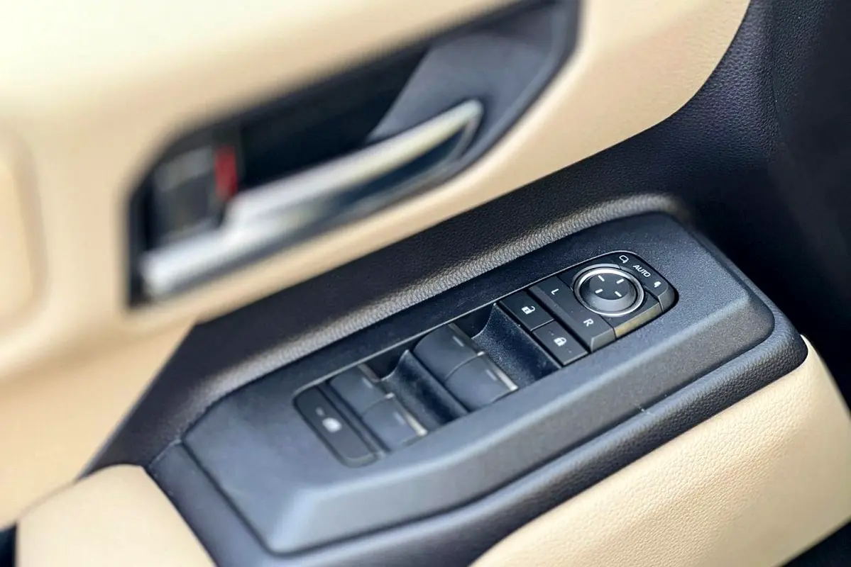 TOYOTA Prado Other 2026 - photo 6 - Import Émirats | International Cars