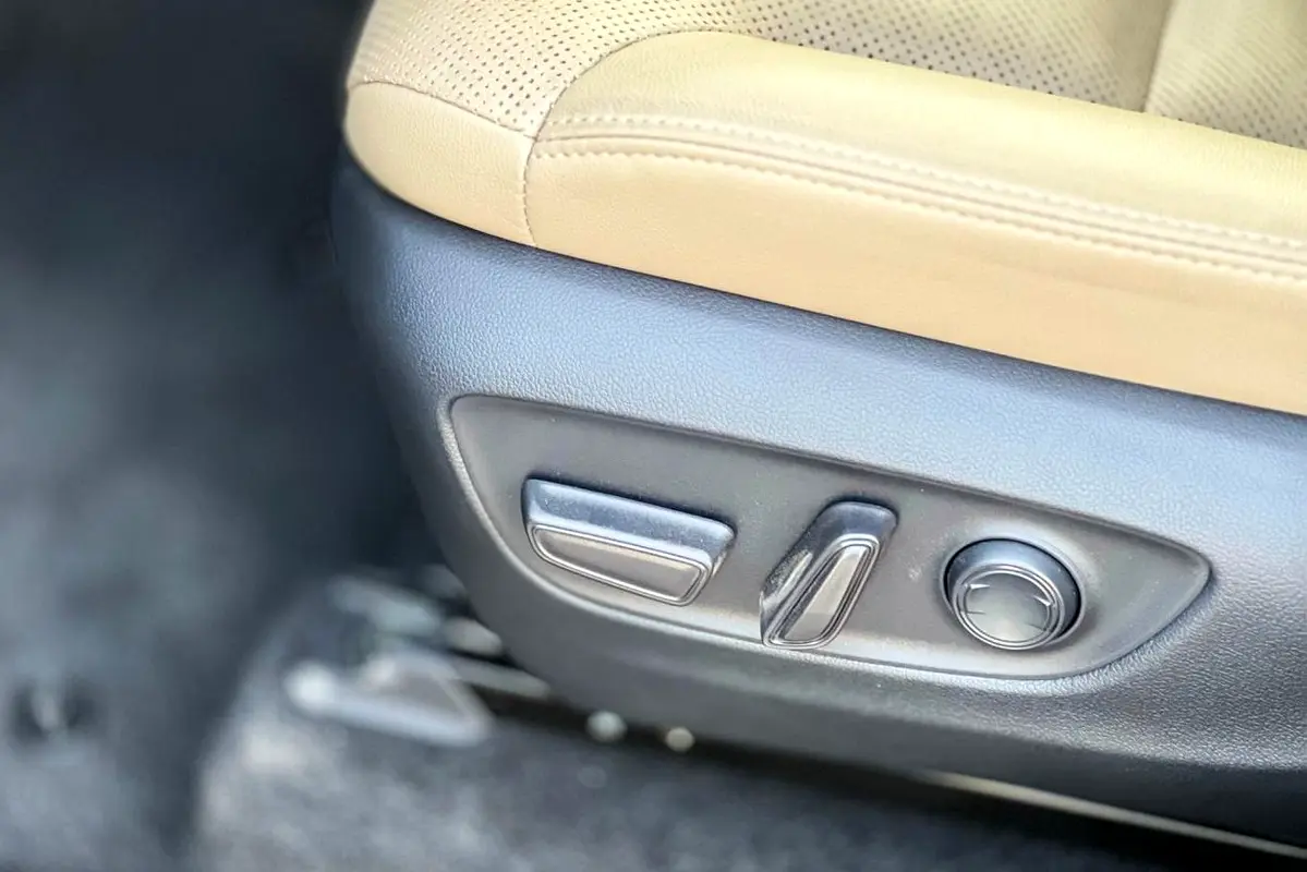 TOYOTA Prado Other 2026 - photo 8 - Import Émirats | International Cars