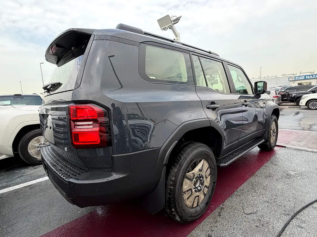 TOYOTA Prado Other 2026 - photo 5 - Import Émirats | International Cars